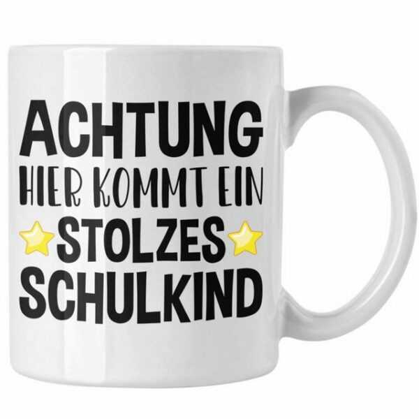 Trendation Tasse "Trendation - Einschulung Junge Mädchen Geschenk Schultüte Füllung Tasse Schulstart 1. Schultag Schuleinführung Schulanfang Geschenkidee 2022 Schulkind Lustig"