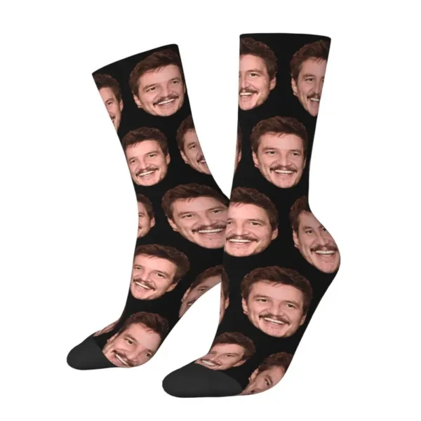 Novelty Mens Pedro Pascal Smile Meme Dress Socks Unisex Breathbale Warm 3D Print Crew Socks